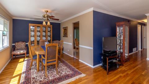 2040 Shepard Rd, Hoffman Estates, IL 60169 photo 7