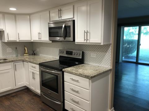 200 Deborah Ln #10A, Wheeling, IL 60090 photo 2