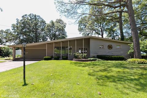 6 Elmwood Dr, Kankakee, IL 60901 photo 1