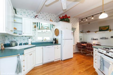 6 Elmwood Dr, Kankakee, IL 60901 photo 8