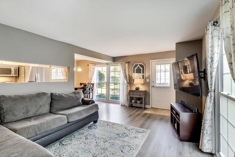 1668 Valley Forge Ct #59, Wheaton, IL 60189 photo 7