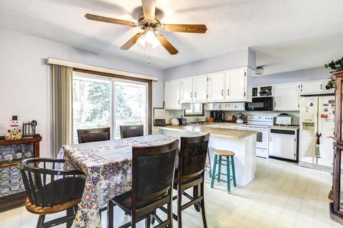 203 Felmley Dr, Normal, IL 61761 photo 3