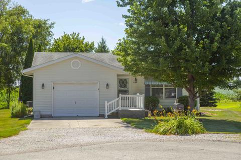611 High Hill Rd, Philo, IL 61864 photo 1