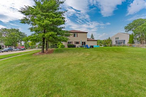 811 Heather Ln, Bartlett, IL 60103 photo 17