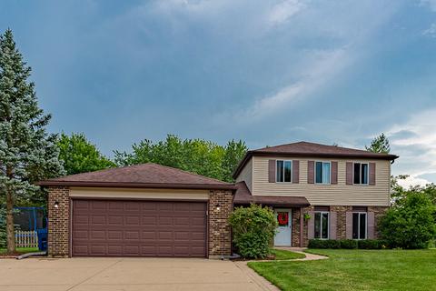 811 Heather Ln, Bartlett, IL 60103 photo 1