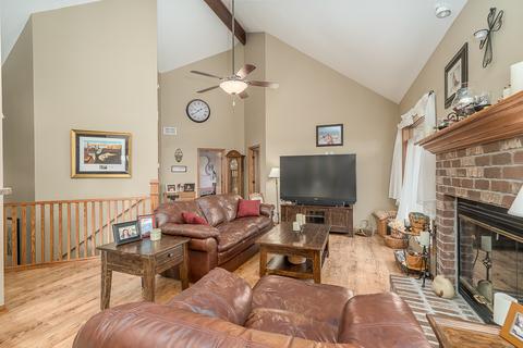 27612 E 2800 N Rd, Dwight, IL 60420 photo 3