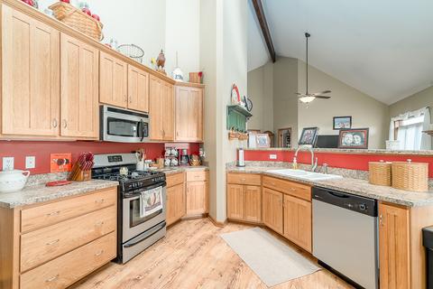 27612 E 2800 N Rd, Dwight, IL 60420 photo 7