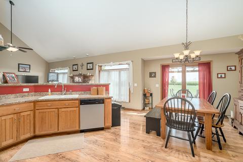 27612 E 2800 N Rd, Dwight, IL 60420 photo 10