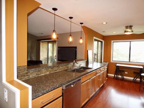 307 E Walters Ln #2A, Itasca, IL 60143 photo 2