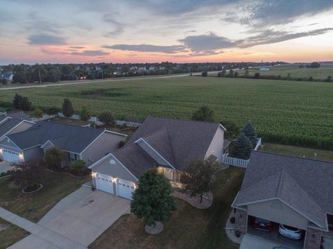 2219 Emory Ln, Normal, IL 61761 photo 1