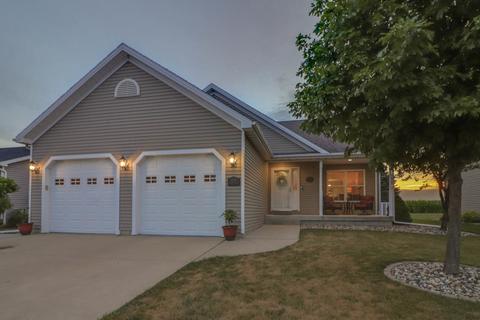 2219 Emory Ln, Normal, IL 61761 photo 2