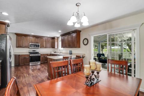 2219 Emory Ln, Normal, IL 61761 photo 12