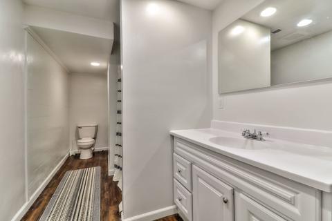 704 Castleton Dr, Champaign, IL 61821 photo 33