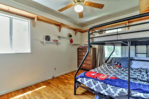 704 Castleton Dr, Champaign, IL 61821 photo 26