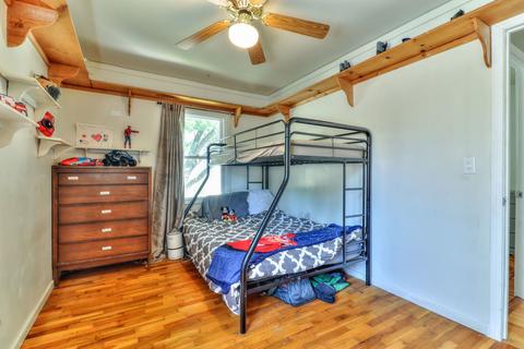 704 Castleton Dr, Champaign, IL 61821 photo 27