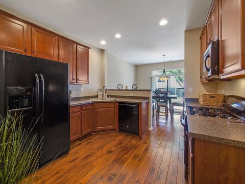 3167 Pearl St, Elgin, IL 60124 photo 6