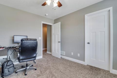 105 Dode Dr, Downs, IL 61736 photo 39
