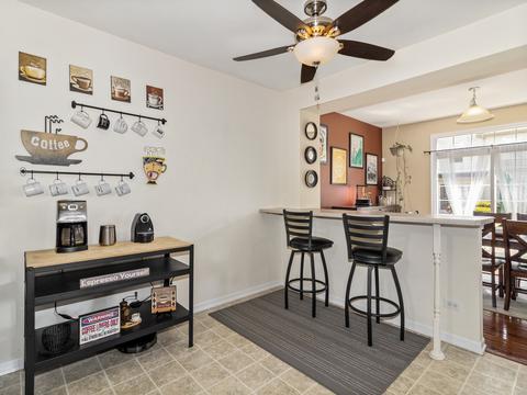 1265 Bradley Cir, Elgin, IL 60120 photo 12