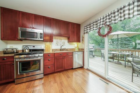 1504 Elm St, Wheaton, IL 60189 photo 5