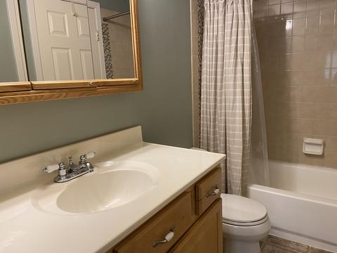 794 Coventry Pl #105D, Wheeling, IL 60090 photo 13