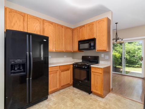 4036 Boulder Ct, Aurora, IL 60504 photo 8