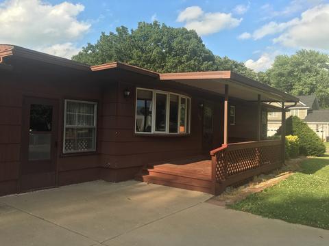 306 Lance St, Spring Valley, IL 61362 photo 2