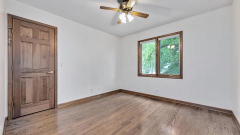 1015 E Thomas Rd, Wheaton, IL 60187 photo 20