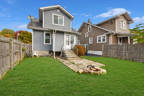 675 E Chicago St, Elgin, IL 60120 photo 17
