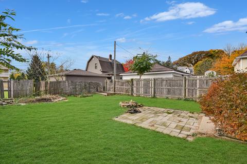 675 E Chicago St, Elgin, IL 60120 photo 16