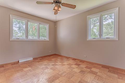 4001 Wren Ln, Rolling Meadows, IL 60008 photo 17