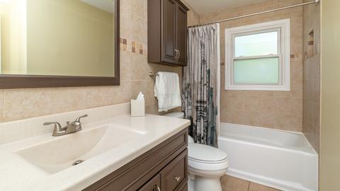 3711 N Firestone Dr, Hoffman Estates, IL 60192 photo 16
