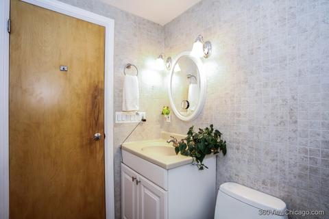 375 E Golf Rd, Des Plaines, IL 60016 photo 21