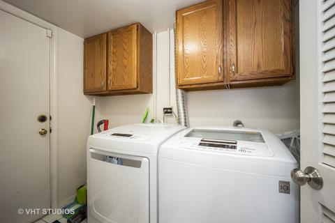 1313 Longacre Ln, Wheeling, IL 60090 photo 11