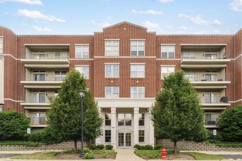 660 Prestwick Ln #404, Wheeling, IL 60090 photo 1