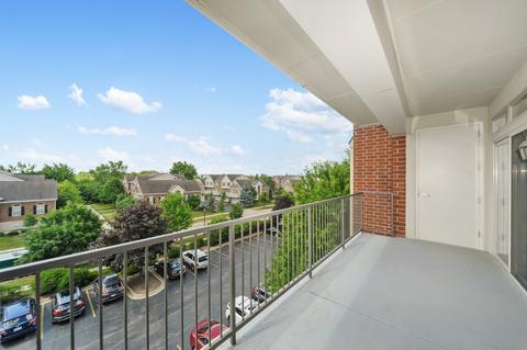660 Prestwick Ln #404, Wheeling, IL 60090 photo 13