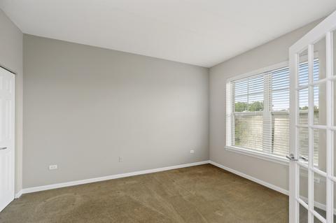 660 Prestwick Ln #404, Wheeling, IL 60090 photo 9