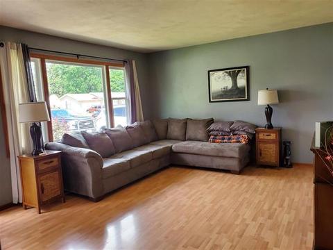 111 Barry Ave, Byron, IL 61010 photo 3