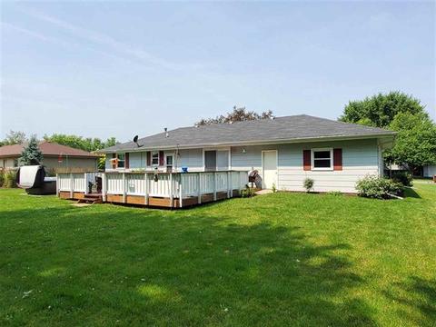 111 Barry Ave, Byron, IL 61010 photo 24