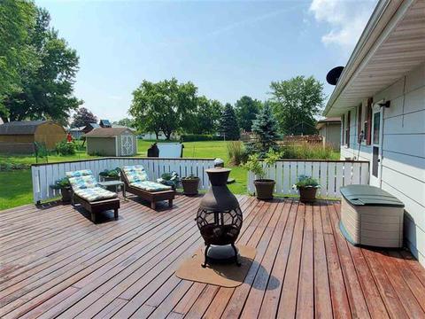 111 Barry Ave, Byron, IL 61010 photo 22