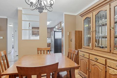 1113 Bakewell Ave, Normal, IL 61761 photo 6