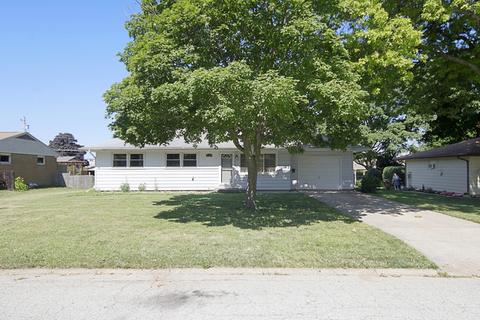 1113 Bakewell Ave, Normal, IL 61761 photo 2