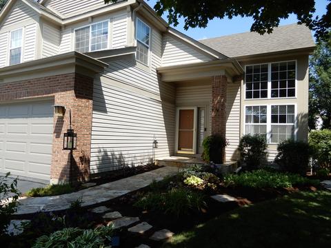 1335 Newcastle Ln, Bartlett, IL 60103 photo 2