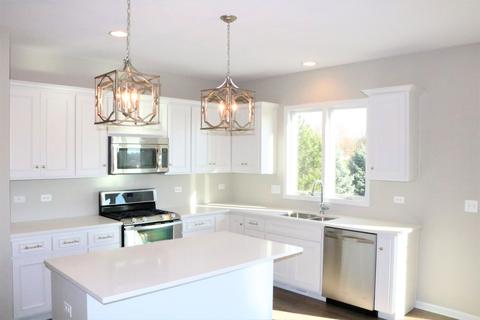 23 Mitchell Cir, Wheaton, IL 60189 photo 4