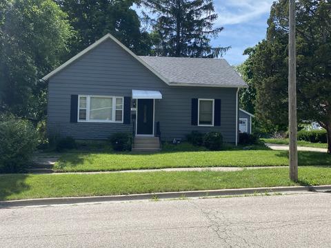 11 Guth St, East Dundee, IL 60118 photo 1