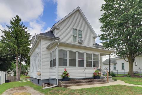 806 E Buchanan St, Bloomington, IL 61701 photo 2
