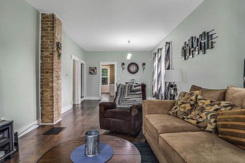 806 E Buchanan St, Bloomington, IL 61701 photo 8