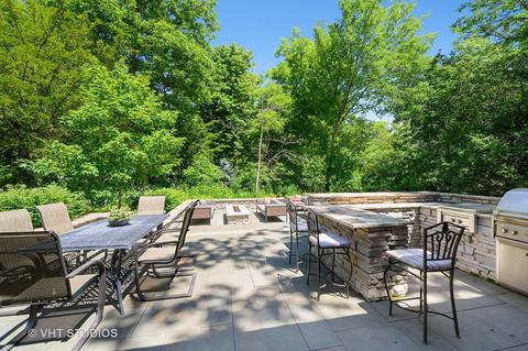 464 Dundee Rd, Glencoe, IL 60022 photo 11