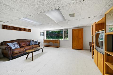 464 Dundee Rd, Glencoe, IL 60022 photo 18