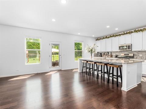 4344 Rudyard Kipling Rd, Elgin, IL 60124 photo 9
