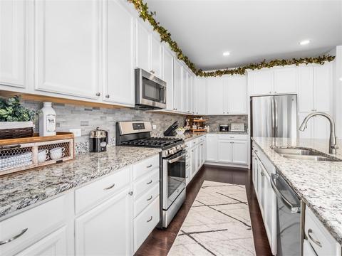 4344 Rudyard Kipling Rd, Elgin, IL 60124 photo 12